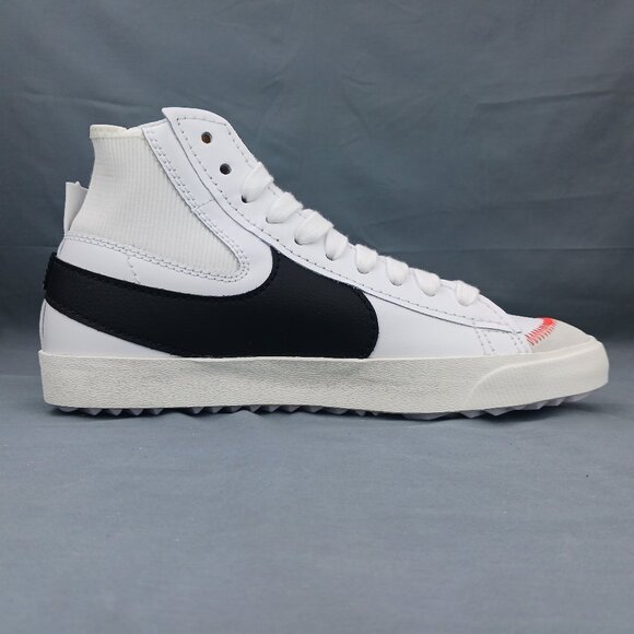 Nike Blazer Mid 77 Men Casual White Black Jumbo Swoosh DD3111 100  Size 11.5, 12 - Picture 1 of 9